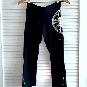Nike Dri-fit x Soulcycle blk wheel legging (M)